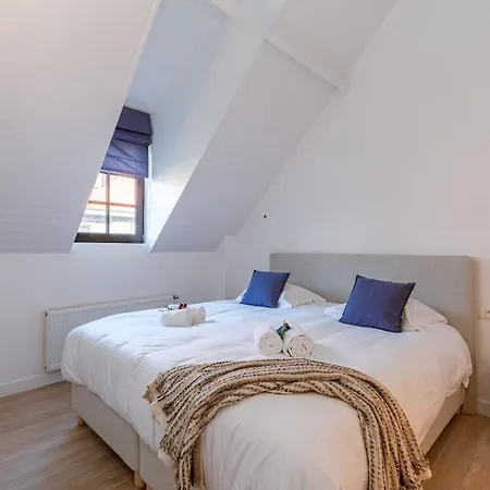 Romantic Modern Get-away In Old Center With Large Terrace * Knokke-Heist